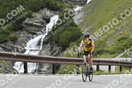 Foto #3718725 | 03-08-2023 11:36 | Passo Dello Stelvio - Waterfall Kehre BICYCLES