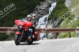 Photo #2197086 | 26-06-2022 11:50 | Passo Dello Stelvio - Waterfall curve