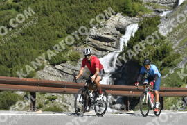 Photo #3360119 | 05-07-2023 10:04 | Passo Dello Stelvio - Waterfall curve BICYCLES