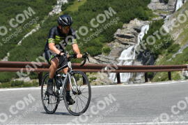 Photo #2363385 | 21-07-2022 10:59 | Passo Dello Stelvio - Waterfall curve BICYCLES