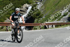 Photo #2183934 | 25-06-2022 09:50 | Passo Dello Stelvio - Waterfall curve BICYCLES