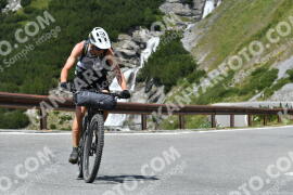 Photo #2400807 | 25-07-2022 13:04 | Passo Dello Stelvio - Waterfall curve BICYCLES
