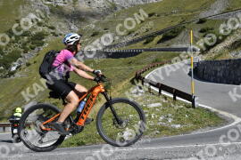 Photo #2751337 | 26-08-2022 10:18 | Passo Dello Stelvio - Waterfall curve BICYCLES