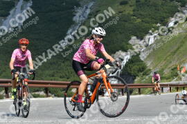 Photo #2360111 | 20-07-2022 10:22 | Passo Dello Stelvio - Waterfall curve BICYCLES