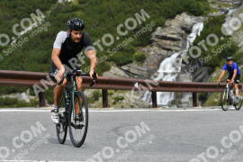 Photo #2681361 | 17-08-2022 10:43 | Passo Dello Stelvio - Waterfall curve BICYCLES