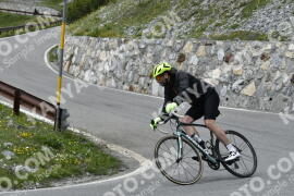 Photo #3268469 | 28-06-2023 15:27 | Passo Dello Stelvio - Waterfall curve BICYCLES