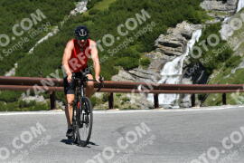 Fotó #2320124 | 16-07-2022 11:05 | Passo Dello Stelvio - Vízesés kanyar Bicajosok