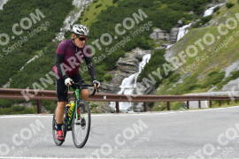 Photo #2440610 | 30-07-2022 11:30 | Passo Dello Stelvio - Waterfall curve BICYCLES