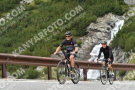 Photo #2689543 | 20-08-2022 11:32 | Passo Dello Stelvio - Waterfall curve BICYCLES