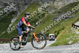 Photo #2431523 | 29-07-2022 11:21 | Passo Dello Stelvio - Waterfall curve BICYCLES