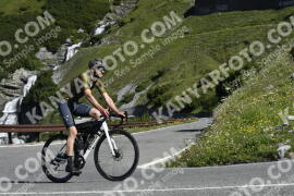 Photo #3535578 | 18-07-2023 09:48 | Passo Dello Stelvio - Waterfall curve BICYCLES