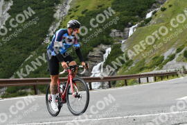 Photo #2444212 | 30-07-2022 13:09 | Passo Dello Stelvio - Waterfall curve BICYCLES