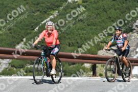 Photo #2398814 | 25-07-2022 10:53 | Passo Dello Stelvio - Waterfall curve BICYCLES