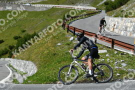 Photo #2547930 | 08-08-2022 16:06 | Passo Dello Stelvio - Waterfall curve BICYCLES