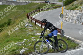 Photo #2445564 | 30-07-2022 14:49 | Passo Dello Stelvio - Waterfall curve BICYCLES
