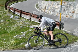 Photo #2313225 | 15-07-2022 15:47 | Passo Dello Stelvio - Waterfall curve BICYCLES