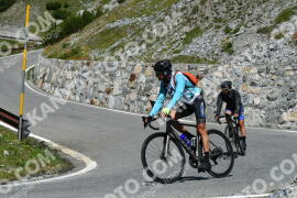Photo #2668174 | 16-08-2022 13:27 | Passo Dello Stelvio - Waterfall curve BICYCLES