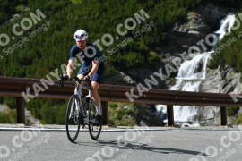 Photo #3988544 | 20-08-2023 15:25 | Passo Dello Stelvio - Waterfall curve BICYCLES