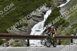 Photo #3099919 | 14-06-2023 11:36 | Passo Dello Stelvio - Waterfall curve BICYCLES