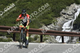 Fotó #3516146 | 17-07-2023 10:56 | Passo Dello Stelvio - Vízesés kanyar Bicajosok