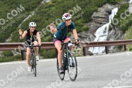 Photo #2131467 | 16-06-2022 11:20 | Passo Dello Stelvio - Waterfall curve BICYCLES