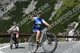 Photo #2399874 | 25-07-2022 12:05 | Passo Dello Stelvio - Waterfall curve BICYCLES