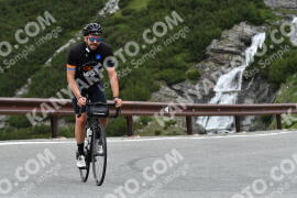 Photo #2179345 | 24-06-2022 11:51 | Passo Dello Stelvio - Waterfall curve BICYCLES