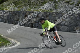 Photo #3253127 | 27-06-2023 10:24 | Passo Dello Stelvio - Waterfall curve BICYCLES