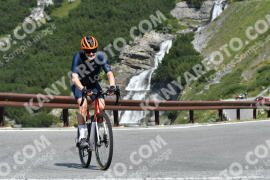 Photo #2360331 | 20-07-2022 10:45 | Passo Dello Stelvio - Waterfall curve BICYCLES