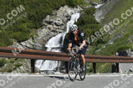 Photo #3348987 | 04-07-2023 10:02 | Passo Dello Stelvio - Waterfall curve BICYCLES