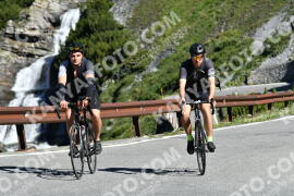 Photo #2183438 | 25-06-2022 09:24 | Passo Dello Stelvio - Waterfall curve BICYCLES