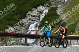 Photo #3986669 | 20-08-2023 12:19 | Passo Dello Stelvio - Waterfall curve BICYCLES