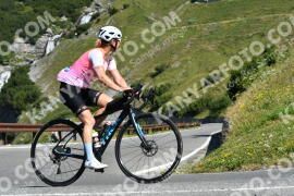 Fotó #2368623 | 22-07-2022 10:19 | Passo Dello Stelvio - Vízesés kanyar Bicajosok