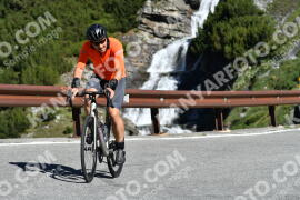 Photo #2183630 | 25-06-2022 09:36 | Passo Dello Stelvio - Waterfall curve BICYCLES