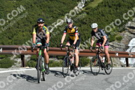 Photo #2145162 | 18-06-2022 09:30 | Passo Dello Stelvio - Waterfall curve BICYCLES