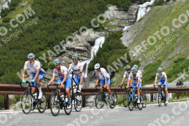 Photo #2173744 | 21-06-2022 11:12 | Passo Dello Stelvio - Waterfall curve BICYCLES