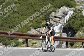 Photo #2767284 | 28-08-2022 10:28 | Passo Dello Stelvio - Waterfall curve BICYCLES