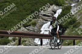 Fotó #3611968 | 28-07-2023 11:17 | Passo Dello Stelvio - Vízesés kanyar Bicajosok