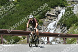 Photo #2418370 | 27-07-2022 12:41 | Passo Dello Stelvio - Waterfall curve BICYCLES
