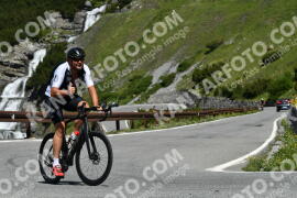 Photo #2176389 | 23-06-2022 11:27 | Passo Dello Stelvio - Waterfall curve BICYCLES