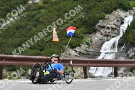 Photo #2179193 | 24-06-2022 11:26 | Passo Dello Stelvio - Waterfall curve BICYCLES