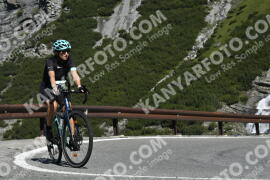 Photo #3497681 | 16-07-2023 10:09 | Passo Dello Stelvio - Waterfall curve BICYCLES