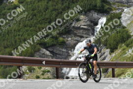 Photo #2684137 | 17-08-2022 15:08 | Passo Dello Stelvio - Waterfall curve BICYCLES