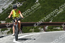 Fotó #2558292 | 09-08-2022 12:27 | Passo Dello Stelvio - Vízesés kanyar Bicajosok