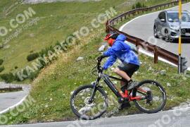 Photo #2683414 | 17-08-2022 13:15 | Passo Dello Stelvio - Waterfall curve BICYCLES