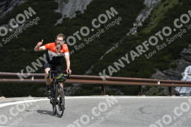Photo #2130882 | 16-06-2022 10:10 | Passo Dello Stelvio - Waterfall curve BICYCLES