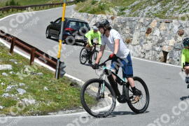 Photo #2401577 | 25-07-2022 13:37 | Passo Dello Stelvio - Waterfall curve BICYCLES