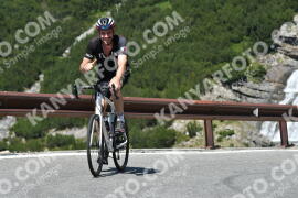 Photo #2355482 | 19-07-2022 12:17 | Passo Dello Stelvio - Waterfall curve BICYCLES