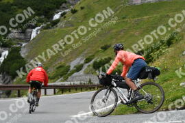 Photo #2411279 | 26-07-2022 12:34 | Passo Dello Stelvio - Waterfall curve BICYCLES