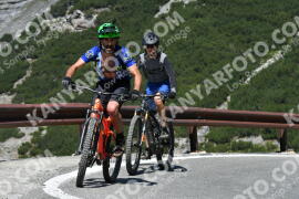 Photo #2352929 | 19-07-2022 11:24 | Passo Dello Stelvio - Waterfall curve BICYCLES